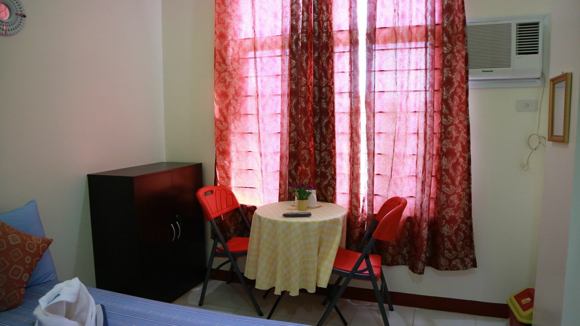 C Tower Studio Apartments 푸에르토프린세사 외부 사진