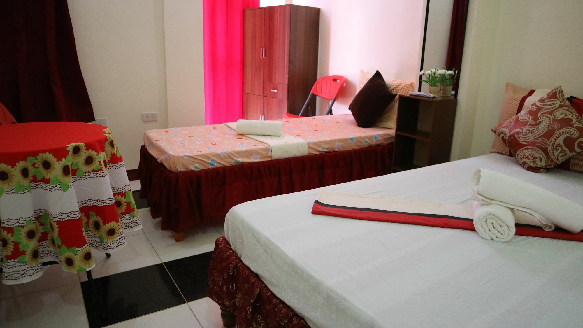 C Tower Studio Apartments 푸에르토프린세사 외부 사진