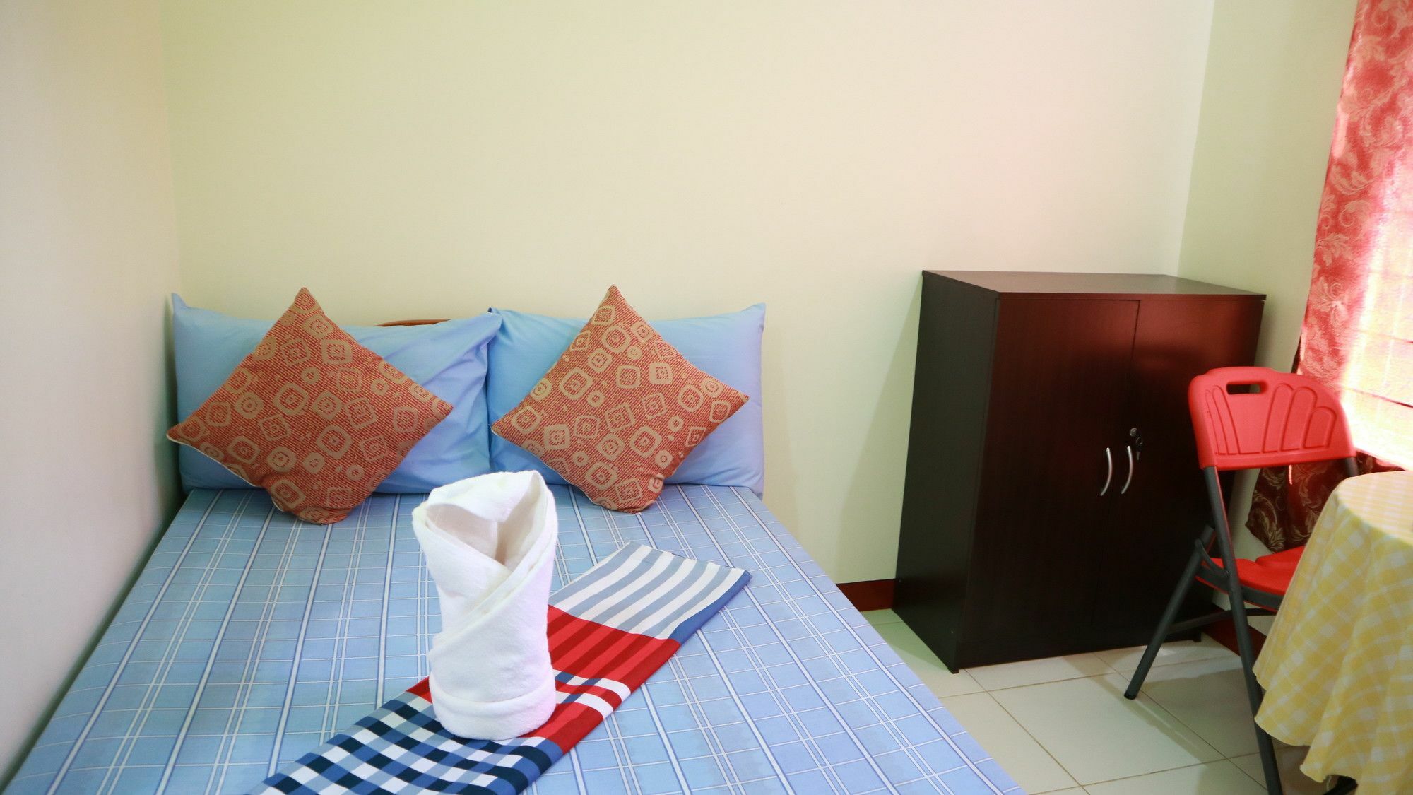 C Tower Studio Apartments 푸에르토프린세사 외부 사진