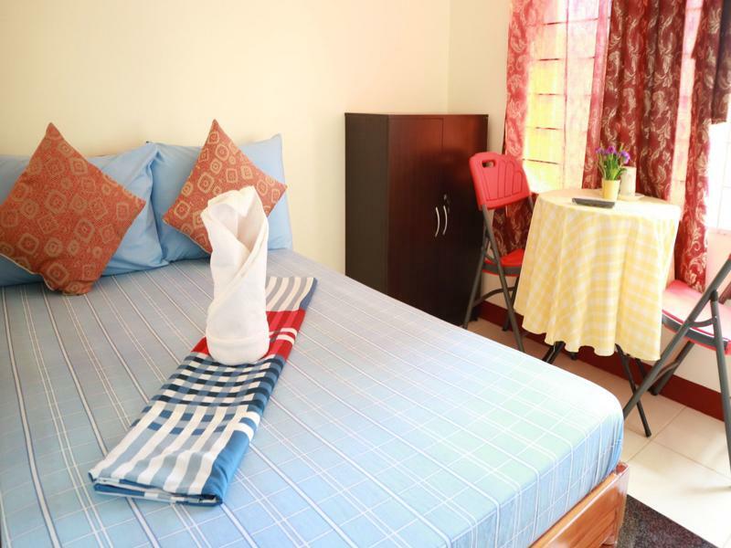 C Tower Studio Apartments 푸에르토프린세사 외부 사진